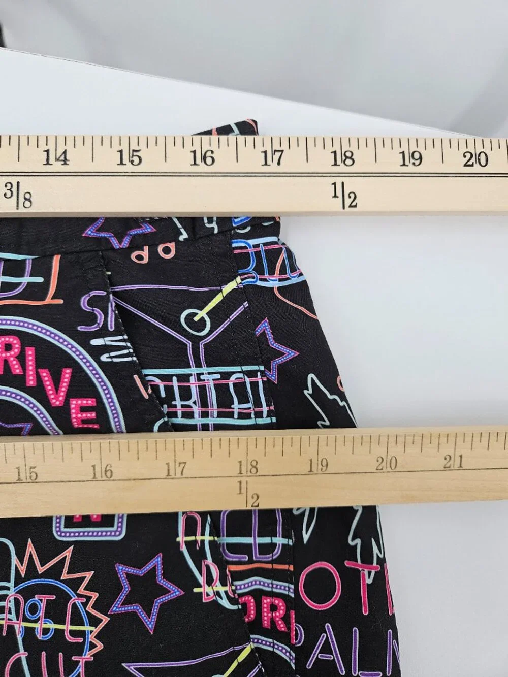 Ted Baker London Surpa Neon Sign Printed Swim Trunks Men's Size 3 US M Swimwear